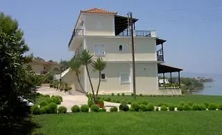 Arvanitakis Τραγάκι